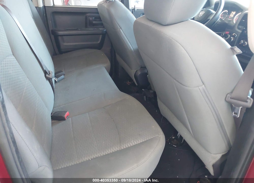2015 RAM 1500 EXPRESS VIN: 1C6RR6FG6FS542163