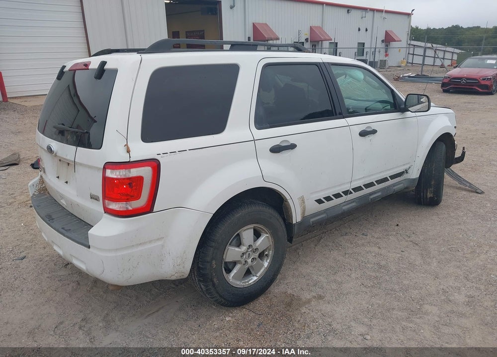 2010 FORD ESCAPE XLT VIN: 1FMCU0DG7AKD12262