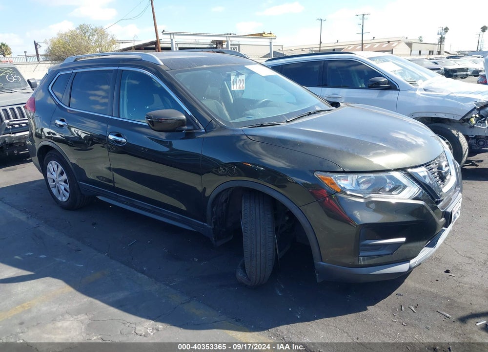 2017 NISSAN ROGUE VIN: 5N1AT2MN0HC775160
