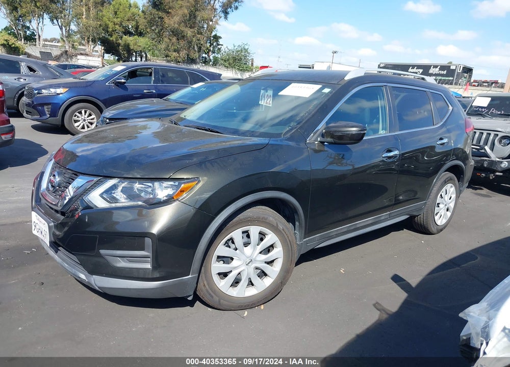 2017 NISSAN ROGUE VIN: 5N1AT2MN0HC775160
