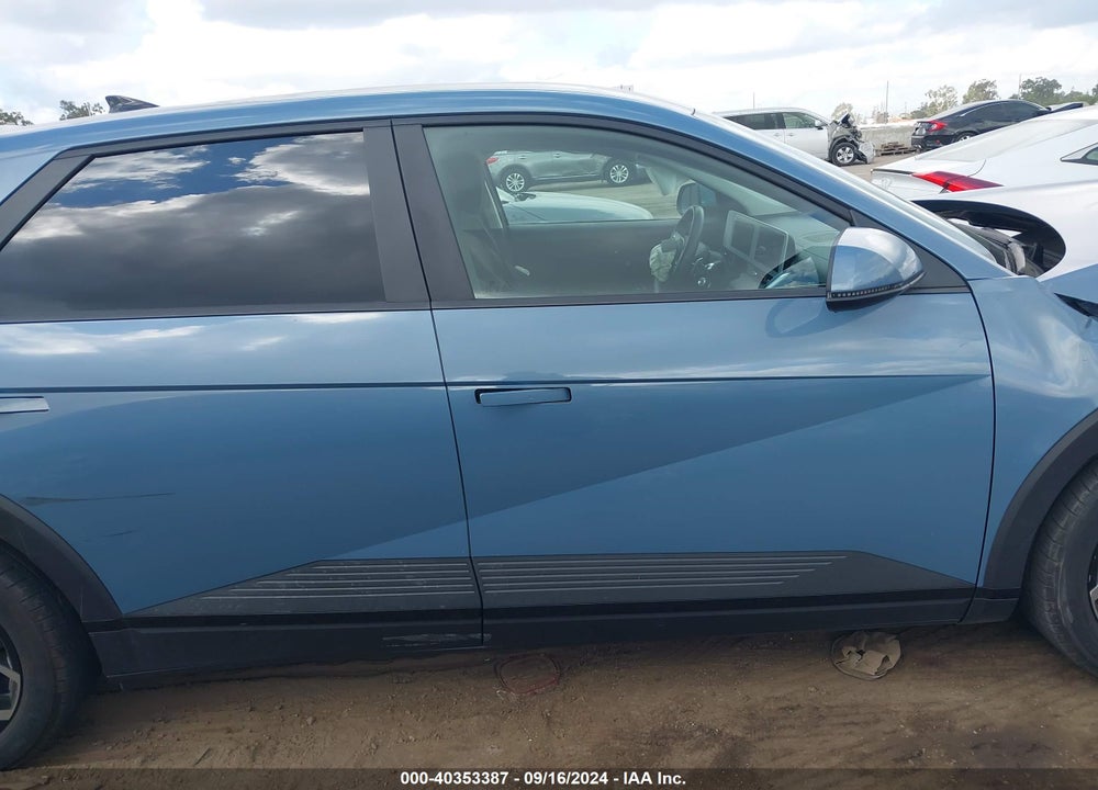 2022 HYUNDAI IONIQ 5 SE VIN: KM8KM4AE4NU111547