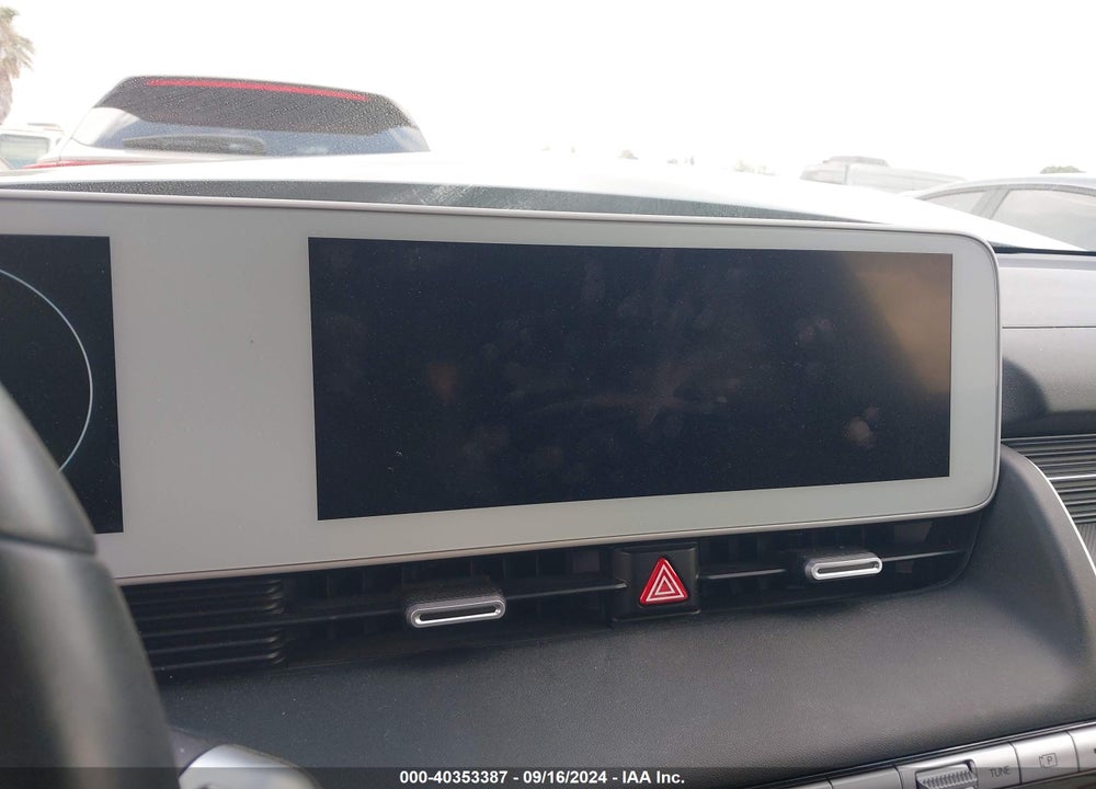 2022 HYUNDAI IONIQ 5 SE VIN: KM8KM4AE4NU111547