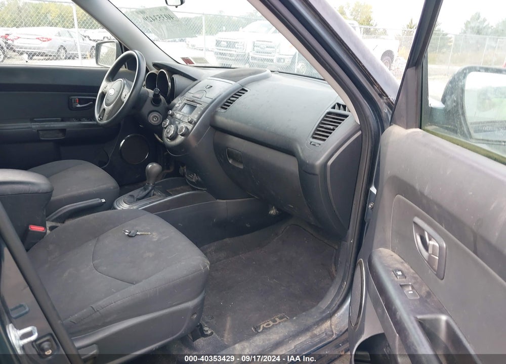 2011 KIA SOUL VIN: KNDJT2A26B7309358