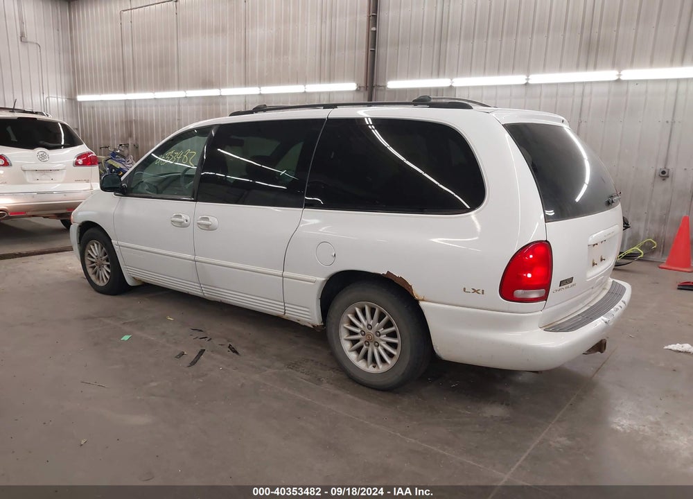 1999 CHRYSLER TOWN & COUNTRY LX VIN: 1C4GT54L6XB821772