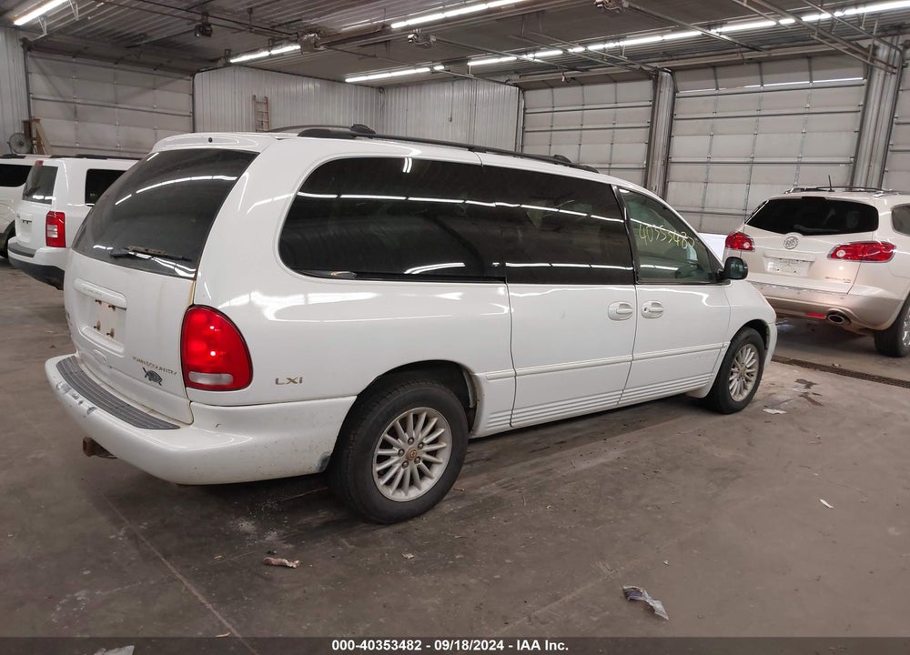 1999 CHRYSLER TOWN & COUNTRY LX VIN: 1C4GT54L6XB821772