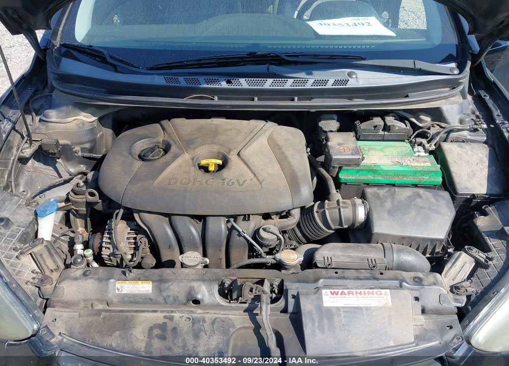 2011 HYUNDAI ELANTRA LIMITED VIN: 5NPDH4AE4BH021211