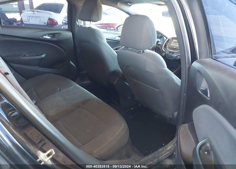 2018 CHEVROLET CRUZE LT AUTO VIN: 3G1BE6SM1JS645305