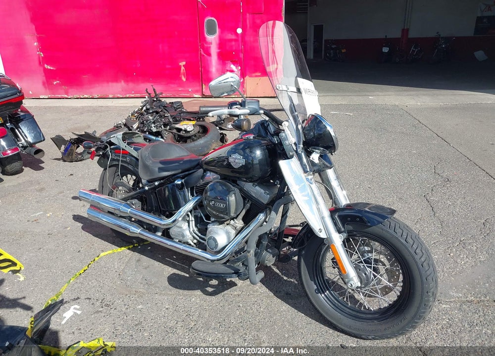 2017 HARLEY-DAVIDSON FLS SOFTAIL SLIM VIN: 1HD1JRV13HB045472