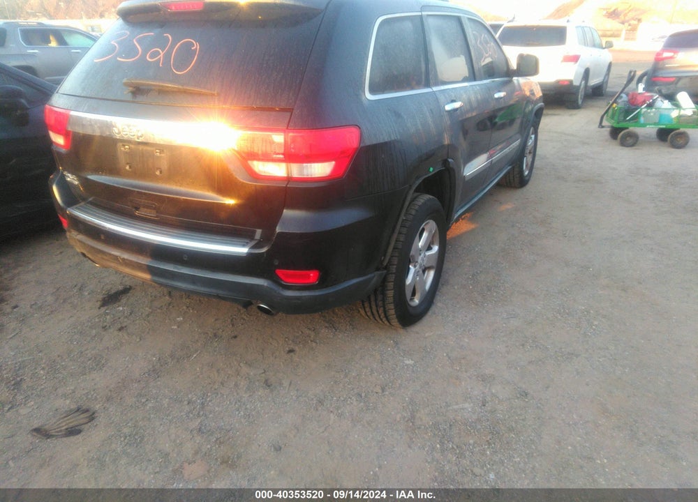 2011 JEEP GRAND CHEROKEE LIMITED VIN: 1J4RR5GT6BC527840
