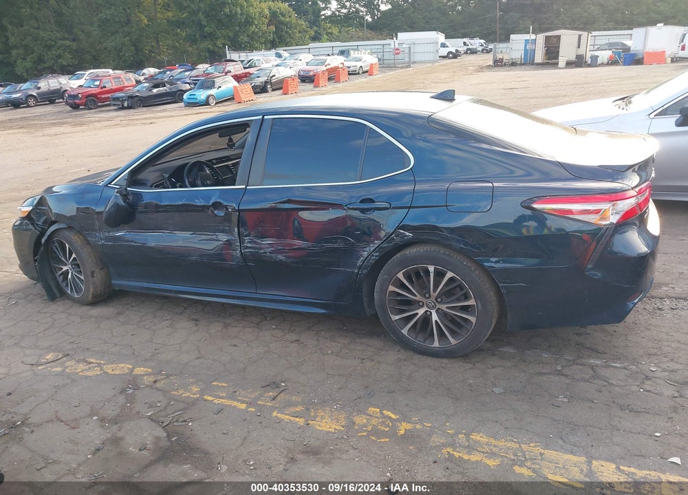 2019 TOYOTA CAMRY SE VIN: 4T1B11HK5KU843216