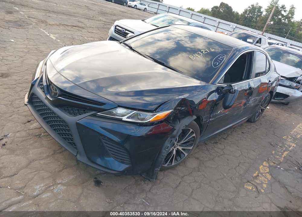 2019 TOYOTA CAMRY SE VIN: 4T1B11HK5KU843216