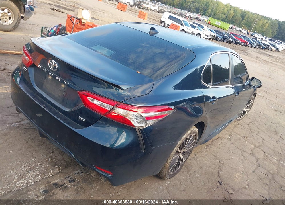2019 TOYOTA CAMRY SE VIN: 4T1B11HK5KU843216