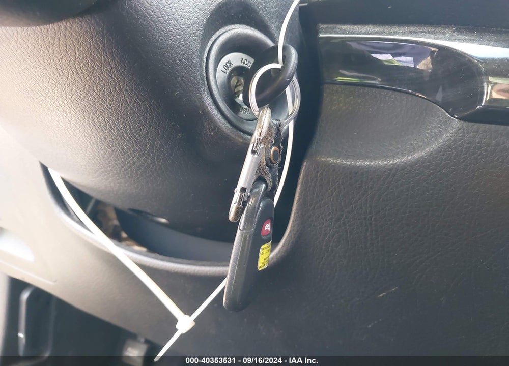 2012 KIA SORENTO LX V6 VIN: 5XYKT4A22CG242665