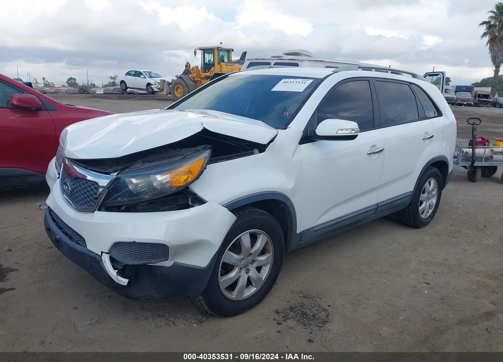 2012 KIA SORENTO LX V6 VIN: 5XYKT4A22CG242665