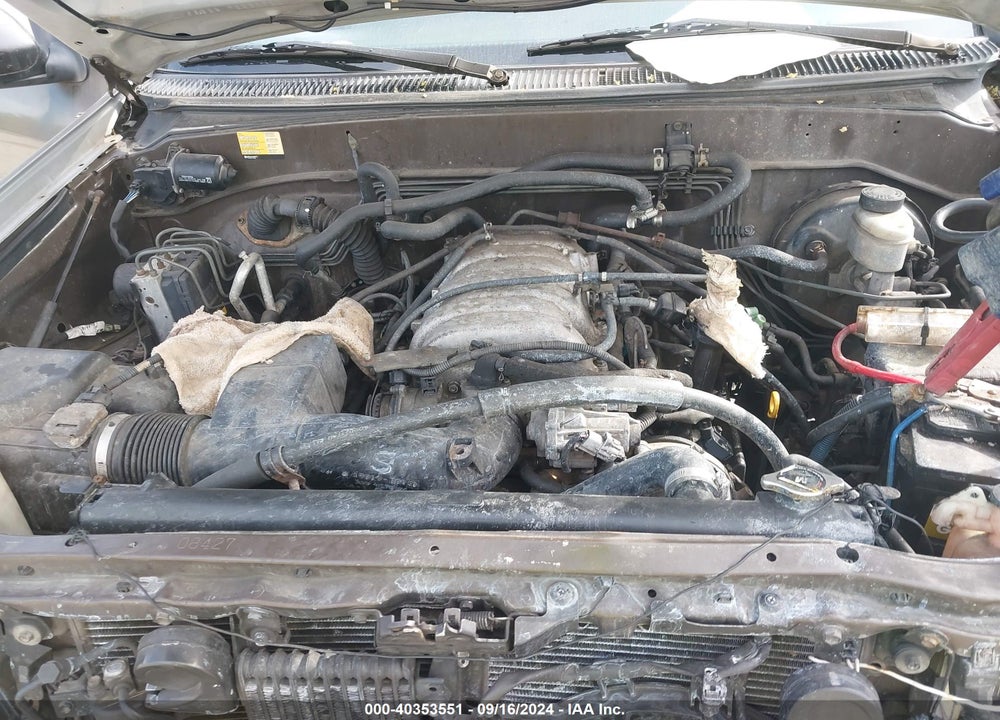 2001 TOYOTA SEQUOIA SR5 V8 VIN: 5TDBT44A11S007774