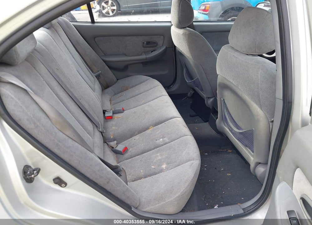 2005 HYUNDAI ELANTRA GLS/GT VIN: KMHDN46DX5U990493