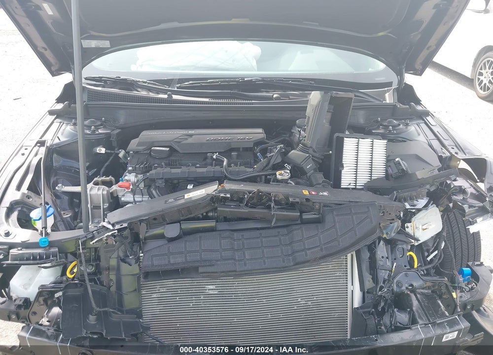 2024 HYUNDAI ELANTRA SEL VIN: KMHLM4DG1RU660811