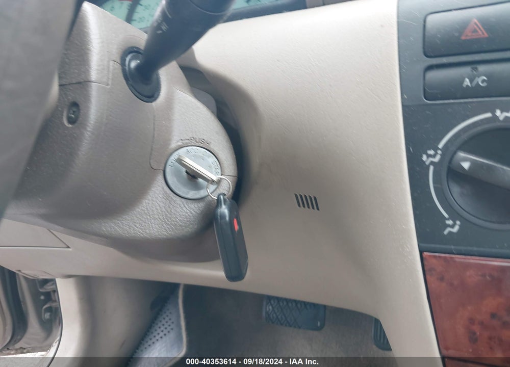 2003 TOYOTA COROLLA LE VIN: 2T1BR32E83C097385