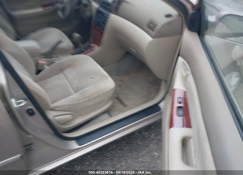 2003 TOYOTA COROLLA LE VIN: 2T1BR32E83C097385