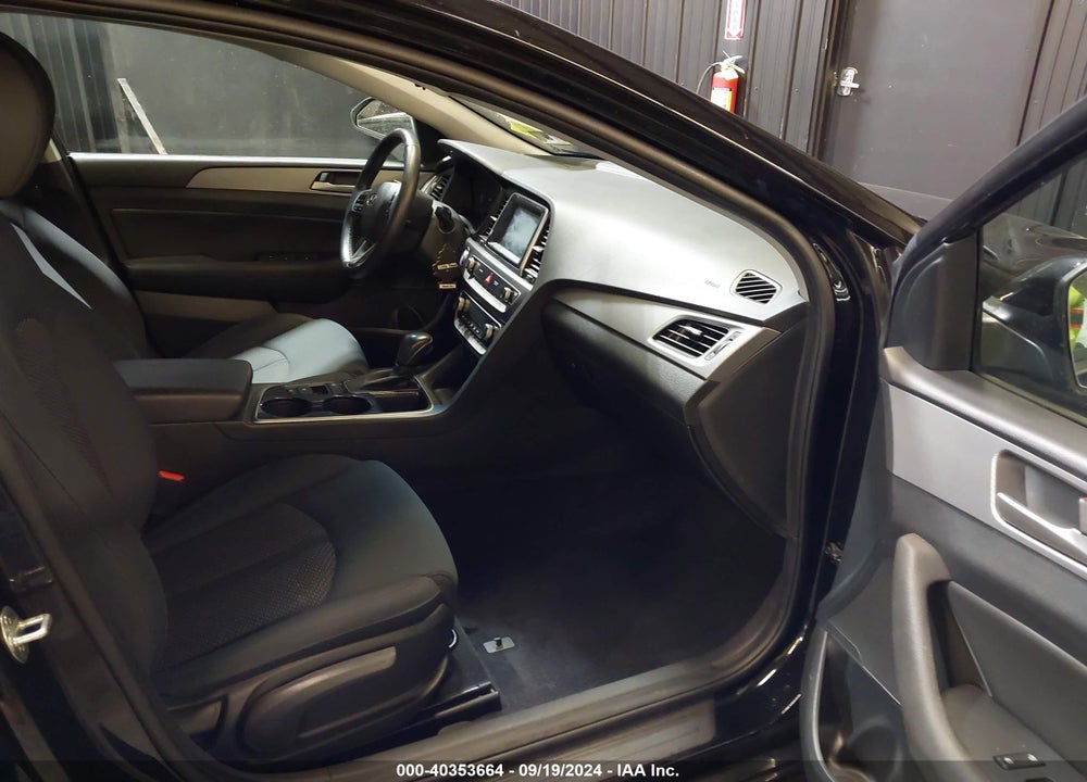 2019 HYUNDAI SONATA SEL VIN: 5NPE34AF4KH763605