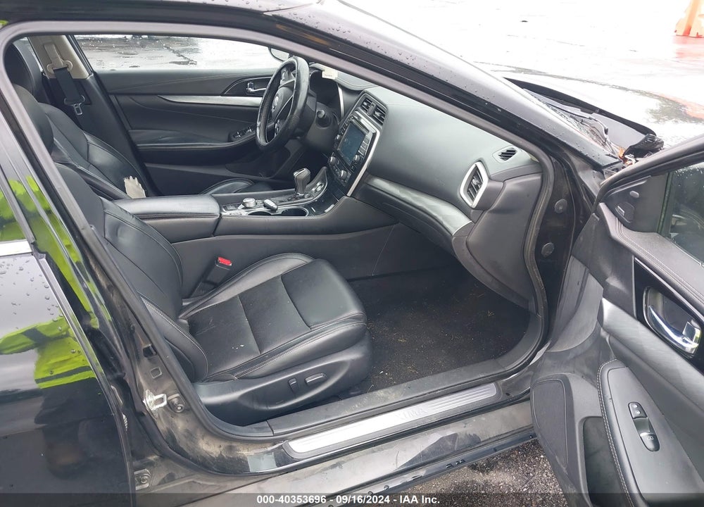 2017 NISSAN MAXIMA VIN: 1N4AA6AP0HC443801