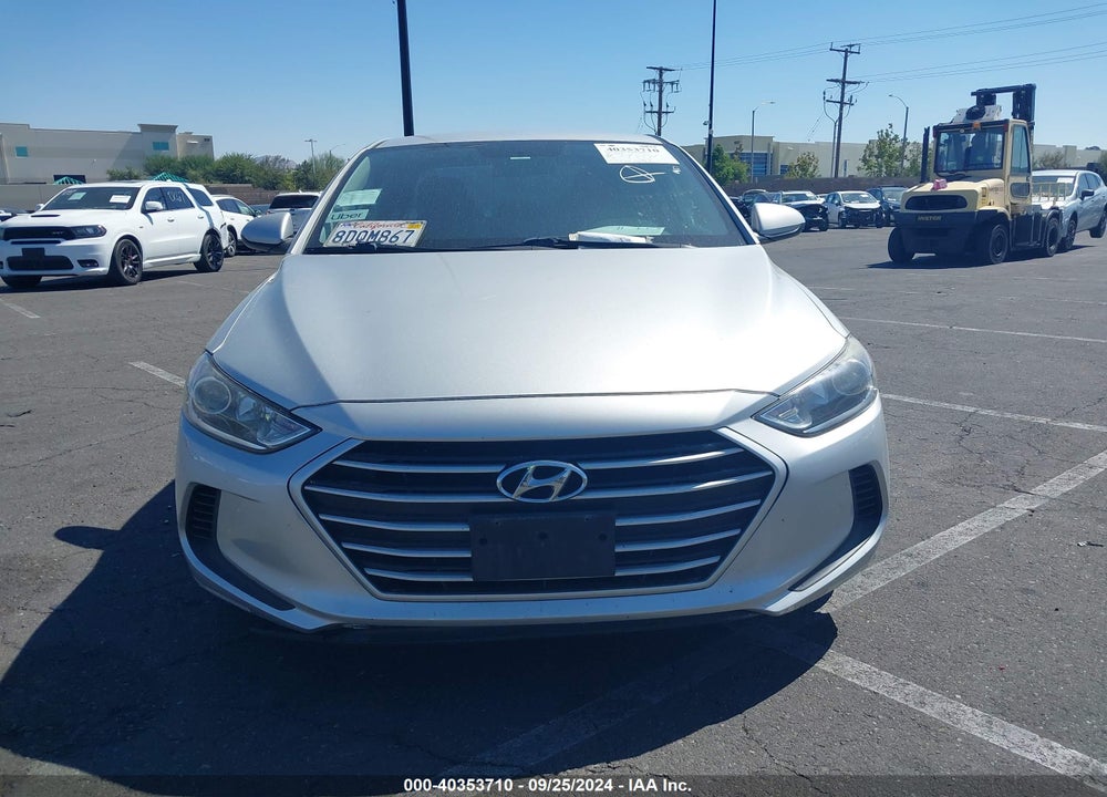 2018 HYUNDAI ELANTRA SEL VIN: 5NPD84LF5JH345630