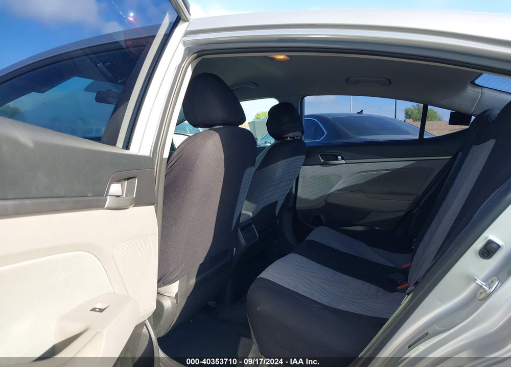 2018 HYUNDAI ELANTRA SEL VIN: 5NPD84LF5JH345630