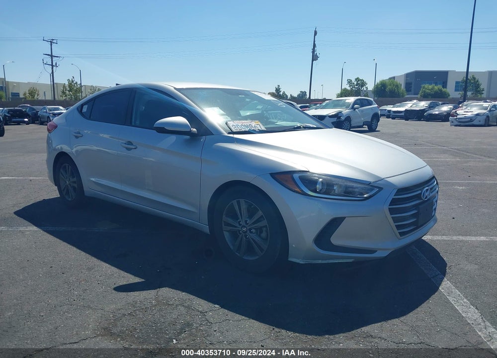 2018 HYUNDAI ELANTRA SEL VIN: 5NPD84LF5JH345630