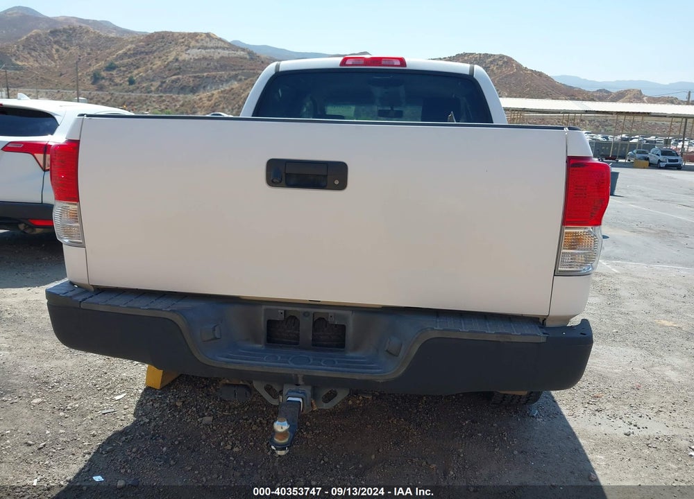2010 TOYOTA TUNDRA GRADE 5.7L V8 VIN: 5TFDY5F17AX145617