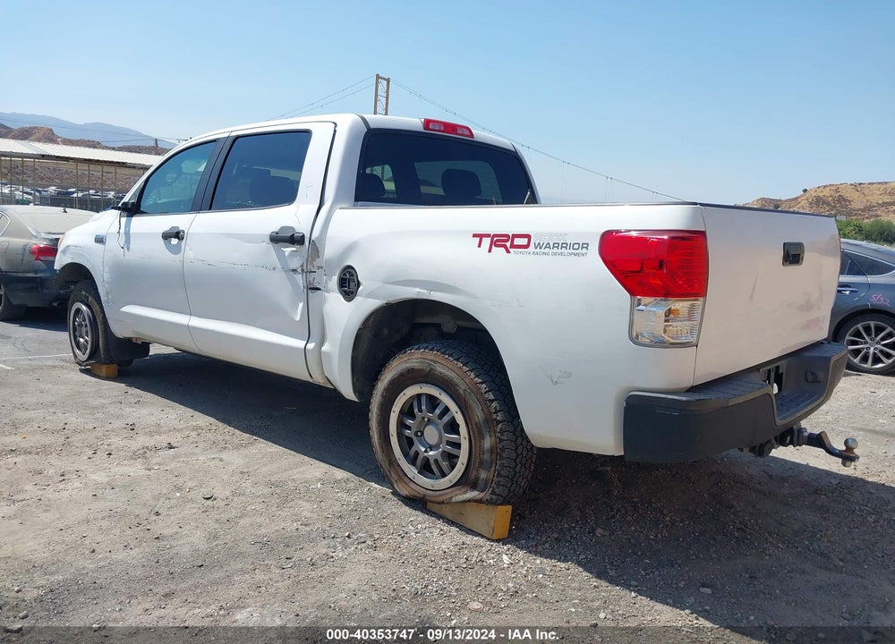 2010 TOYOTA TUNDRA GRADE 5.7L V8 VIN: 5TFDY5F17AX145617