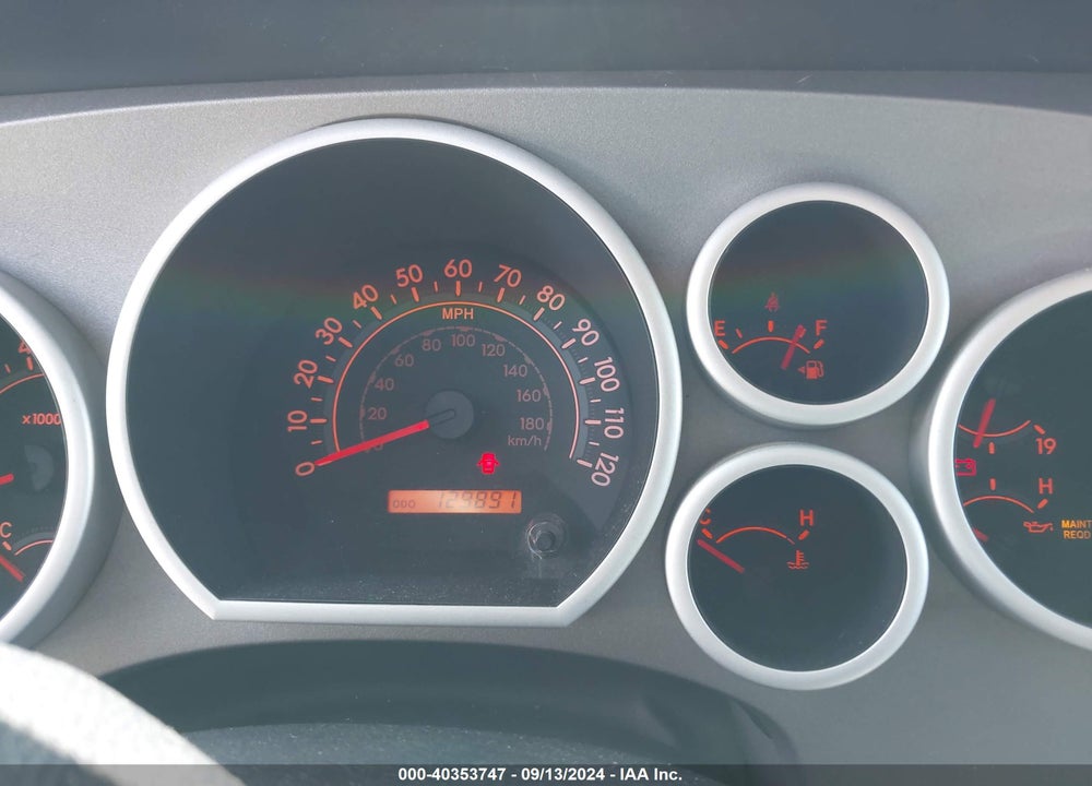 2010 TOYOTA TUNDRA GRADE 5.7L V8 VIN: 5TFDY5F17AX145617