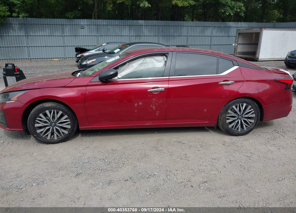 2024 NISSAN ALTIMA SV FWD VIN: 1N4BL4DV4RN405250