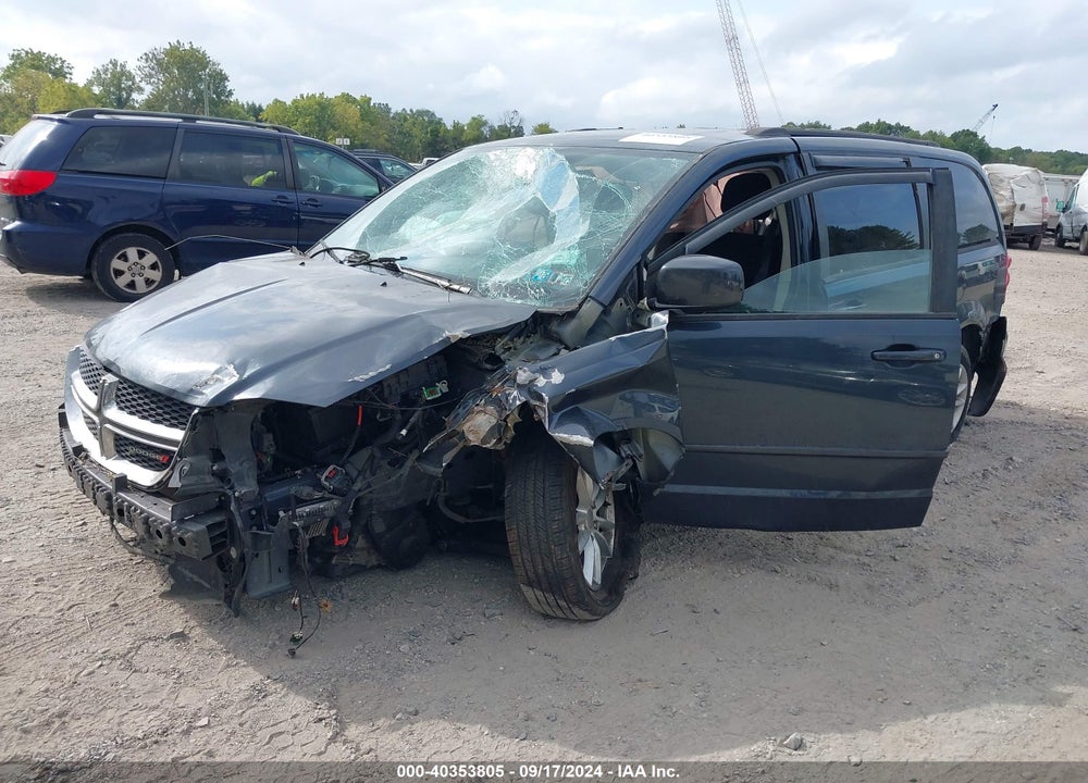 2014 DODGE GRAND CARAVAN SXT VIN: 2C4RDGCG2ER173738
