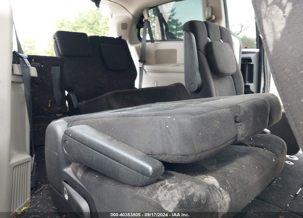 2014 DODGE GRAND CARAVAN SXT VIN: 2C4RDGCG2ER173738