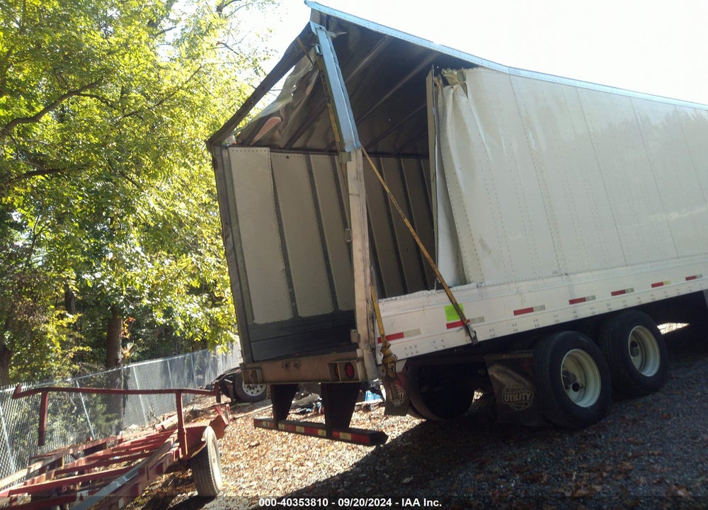 2022 UTILITY TRAILER MFG --- VIN: 1UYVS2532N7528606
