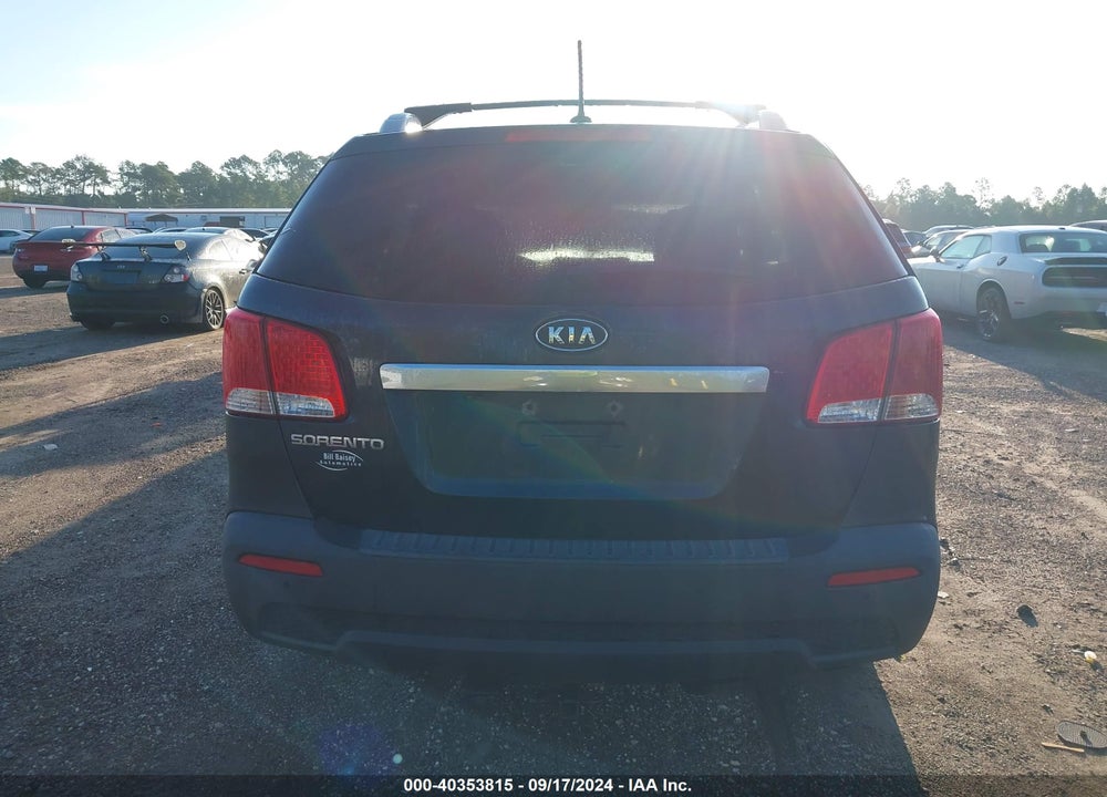 2012 KIA SORENTO LX V6 VIN: 5XYKTDA23CG289204