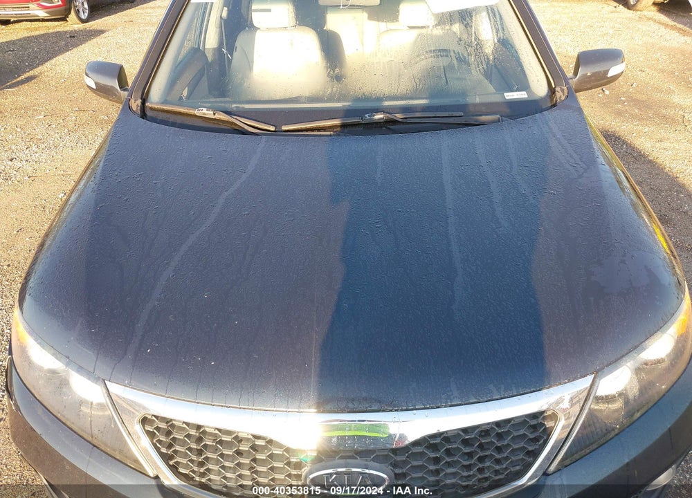 2012 KIA SORENTO LX V6 VIN: 5XYKTDA23CG289204