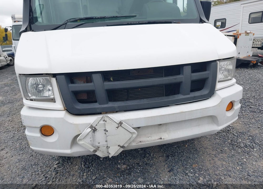 2013 ISUZU COMMERCIAL VAN VIN: JALB4T174D7W01210