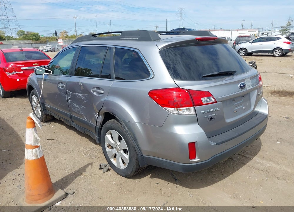 2010 SUBARU OUTBACK 2.5I PREMIUM VIN: 4S4BRBFC7A3318320