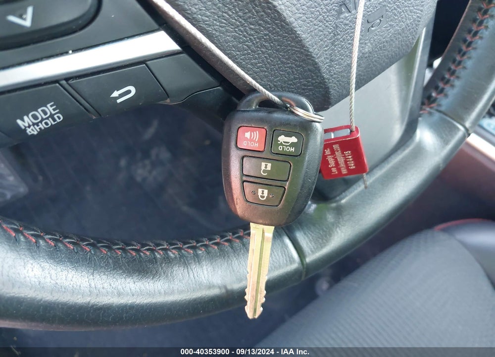 2016 TOYOTA CAMRY SE VIN: 4T1BF1FKXGU132560