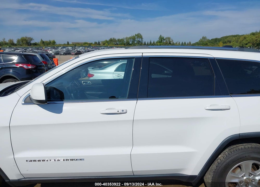 2014 JEEP GRAND CHEROKEE LAREDO VIN: 1C4RJFAG2EC270095