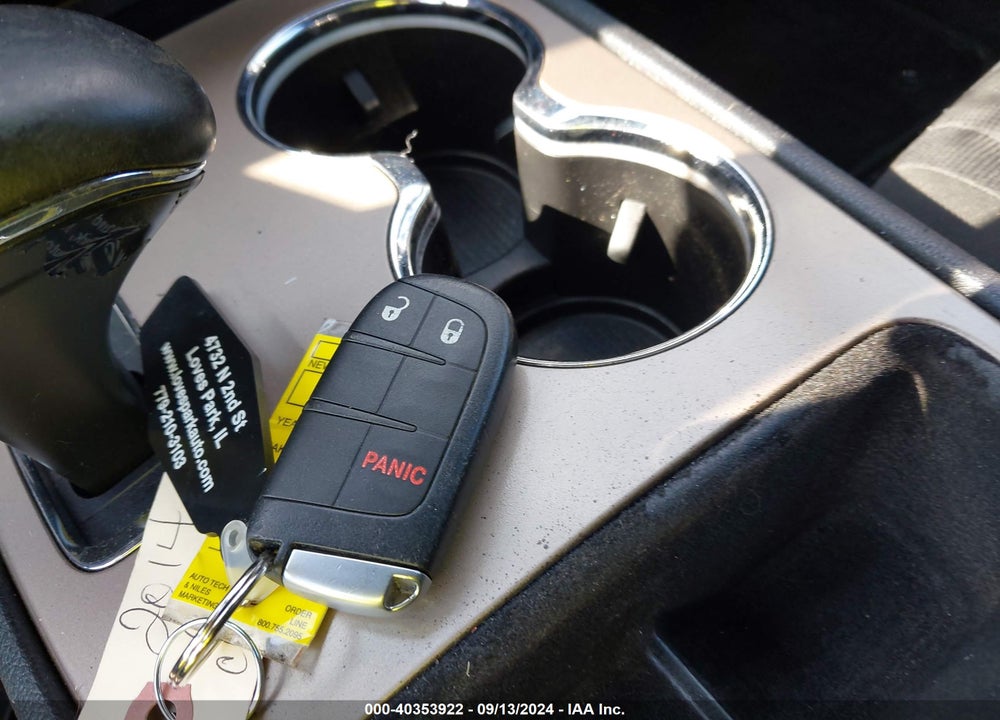 2014 JEEP GRAND CHEROKEE LAREDO VIN: 1C4RJFAG2EC270095