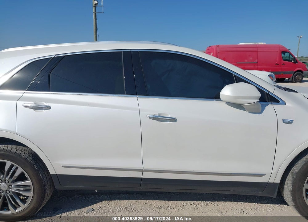 2018 CADILLAC XT5 PREMIUM LUXURY VIN: 1GYKNFRS0JZ187085