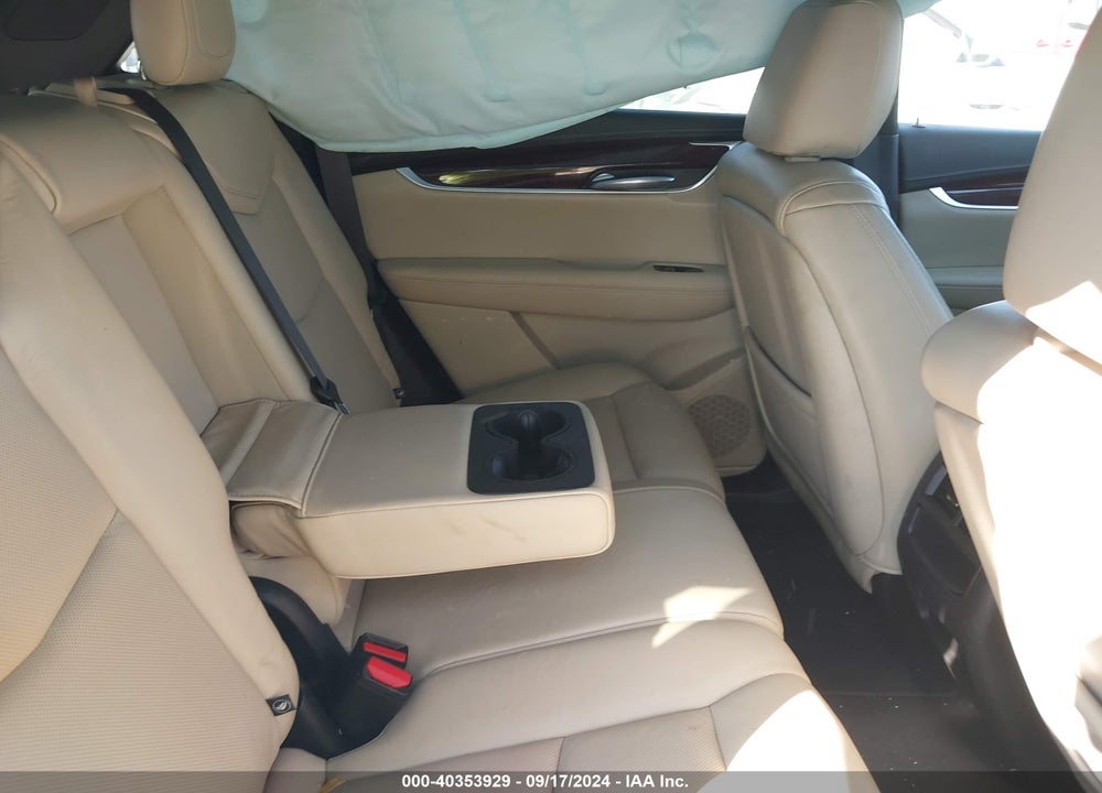 2018 CADILLAC XT5 PREMIUM LUXURY VIN: 1GYKNFRS0JZ187085