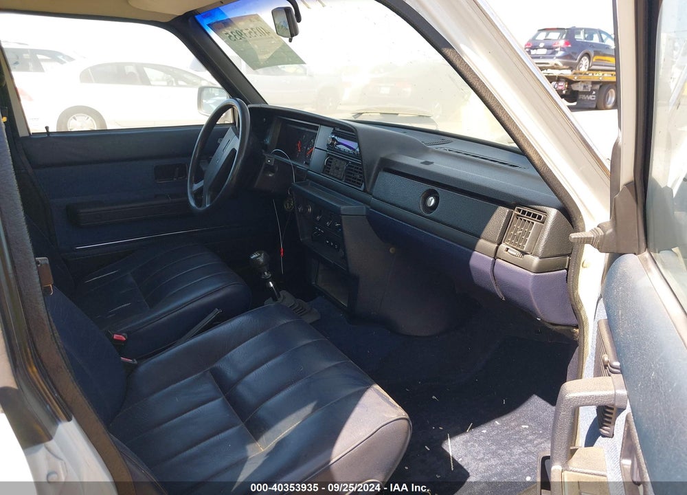 1989 VOLVO 245 DL/GL VIN: YV1AX8853K1830610