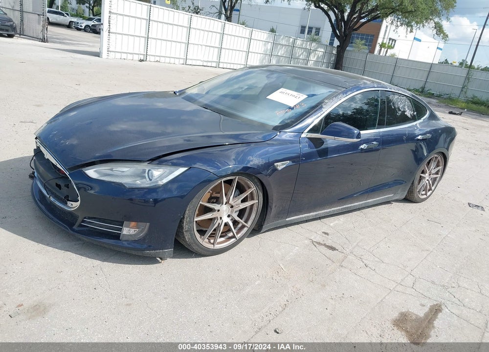 2014 TESLA MODEL S P85 VIN: 5YJSA1H19EFP56783
