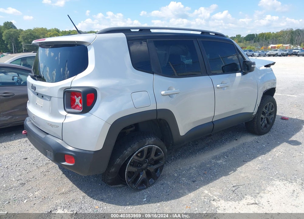 2015 JEEP RENEGADE TRAILHAWK VIN: ZACCJBCT0FPB76441