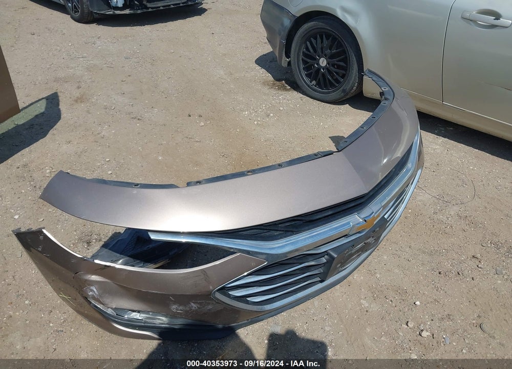 2019 CHEVROLET MALIBU LT VIN: 1G1ZD5ST0KF120812