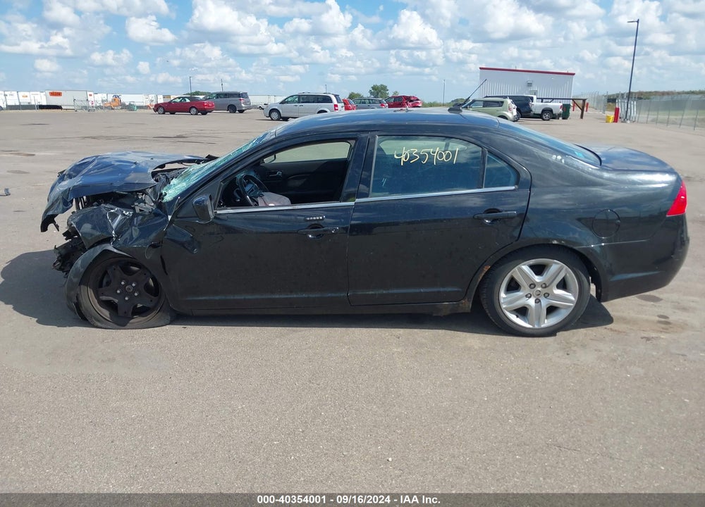 2010 MERCURY MILAN VIN: 3MEHM0HA1AR633840