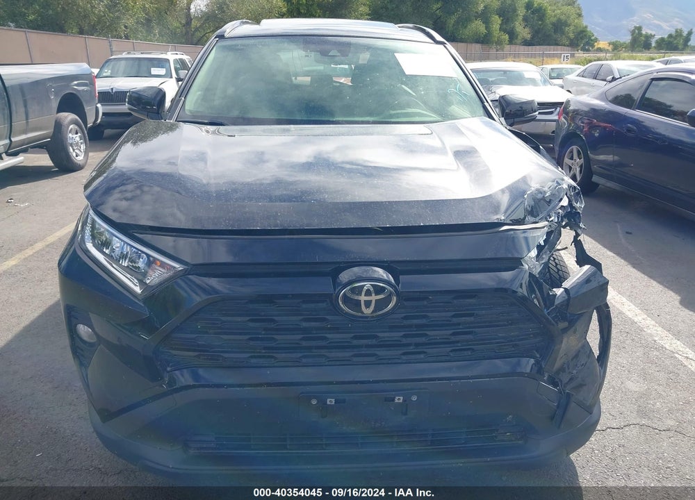 2020 TOYOTA RAV4 XLE PREMIUM VIN: JTMA1RFV0LJ027951
